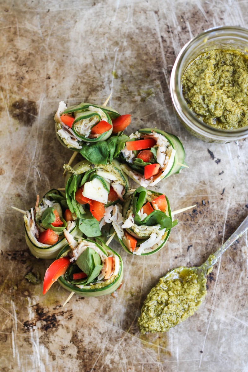 Gurken-und Ziegenkäse-Rolle-Low Carb Pesto & Türkei Gurke Roll Ups  