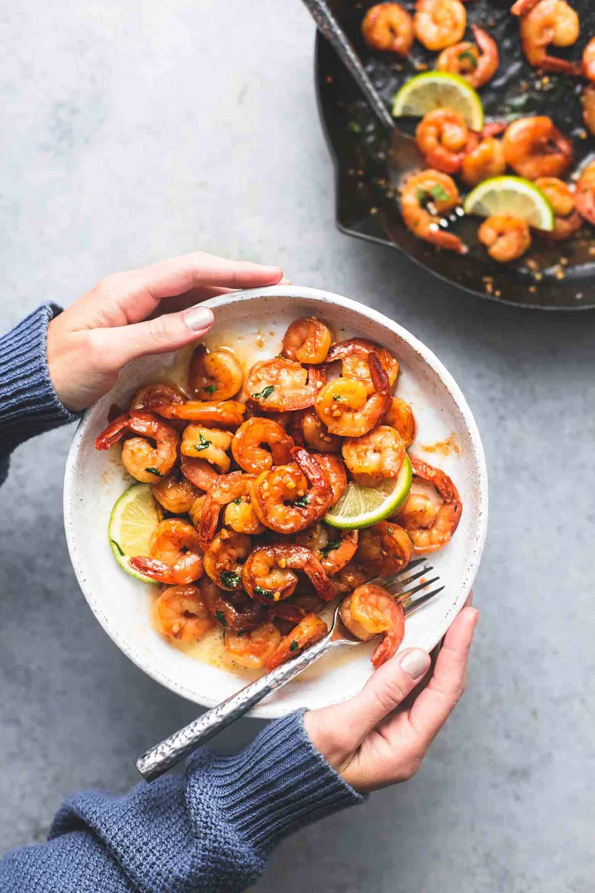 Honig Koriander Limette Garnelen einfaches Abendessen Rezept | lecremedelacrumb.com