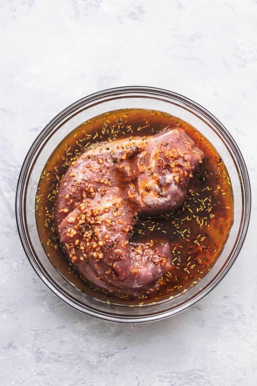 Best Quick Pork Marinade einfach Schweinefilet Abendessen Rezept | lecremedelacrumb.com